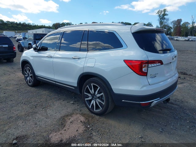 Honda Pilot Awd Touring 7 Passenger 2022 5FNYF6H67NB095680 Image 3