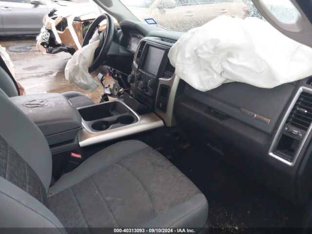 1C6RR6GG8HS551223 RAM 1500 Lone Star Quad Cab 4x2 6'4 Box