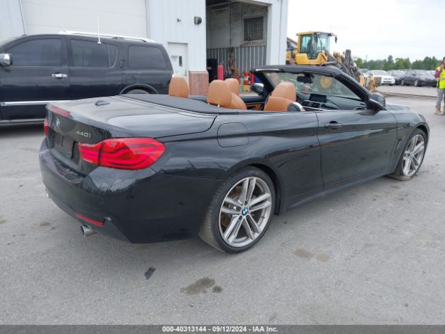 WBA4Z5C53KEE17808 BMW 440I
