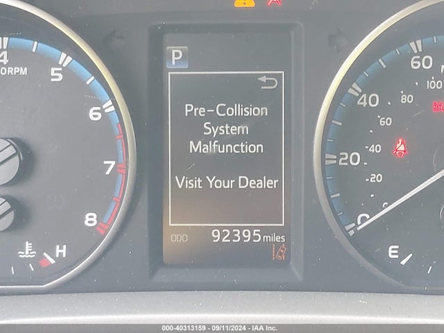 Toyota RAV4 LE 2018 2T3ZFREV5JW473288 Image 15