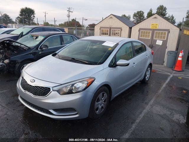 KIA FORTE LX 2016 KNAFK4A60G5518831 Image 2
