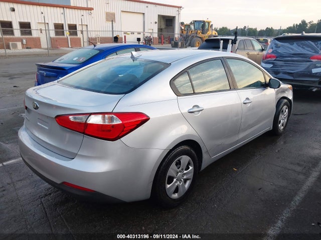 KIA FORTE LX 2016 KNAFK4A60G5518831 Image 4