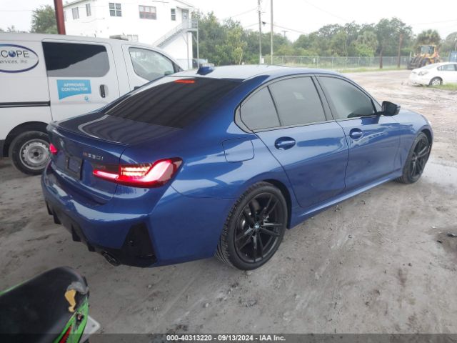 3MW69FF06R8E86601 BMW 3 Series 330i