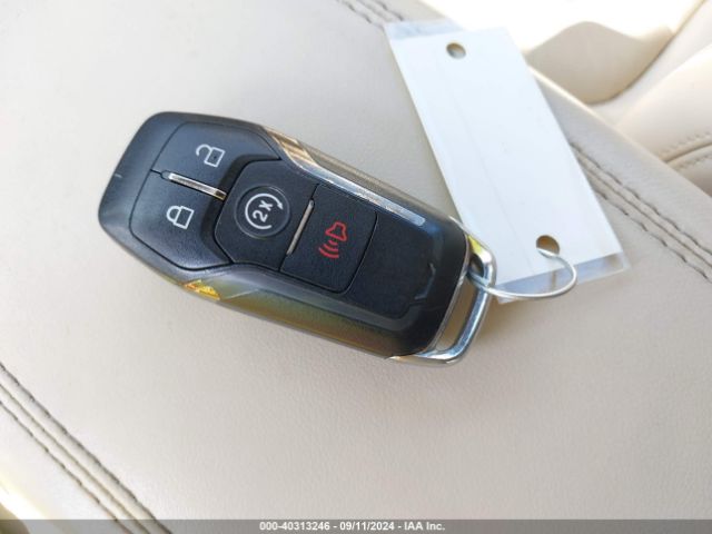 5LMTJ2AH8FUJ06040 Lincoln MKC