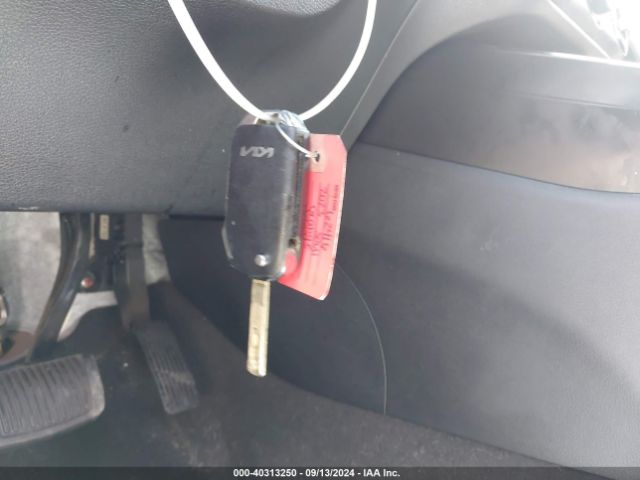 KNDJ23AU7P7848797 KIA SOUL LX
