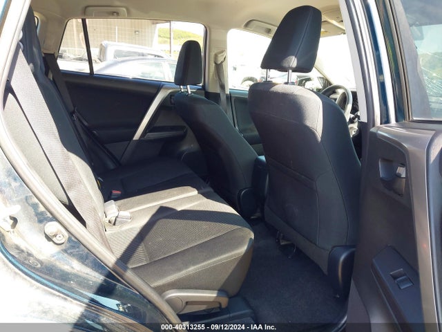 Toyota RAV4 LE 2017 JTMBFREV9HJ706521 Image 8