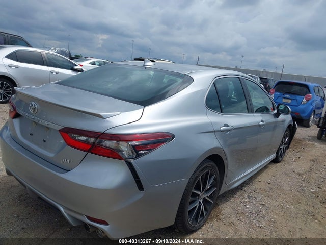 Toyota CAMRY SE 2022 4T1G11AKXNU696900 Image 4