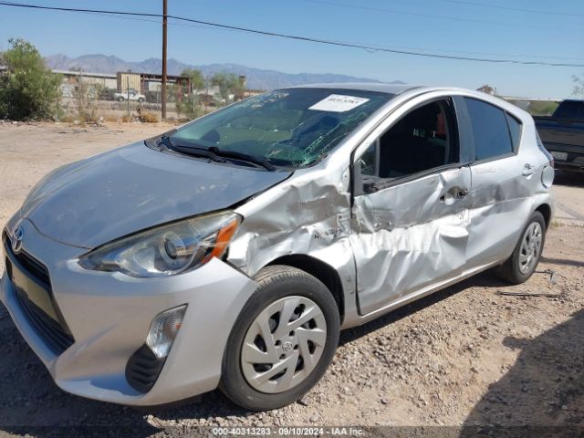 JTDKDTB39G1590242 Toyota Prius C Two