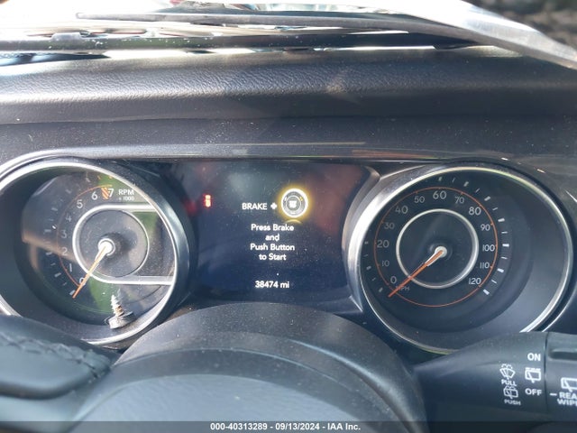 1C4HJXDG1MW650054 Jeep Wrangler Unlimited Sport Altitude 4x4