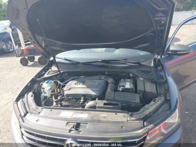 1VWAS7A31GC035992 Volkswagen Passat 1.8t S