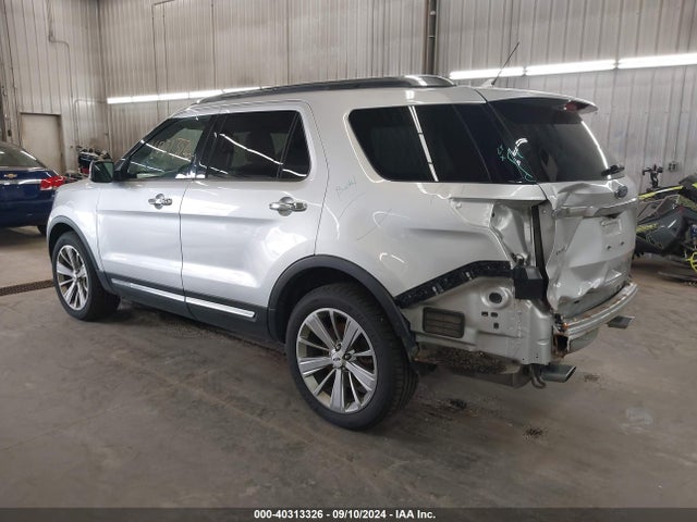 Ford Explorer Limited 2018 1FM5K8F89JGA89647 Image 3