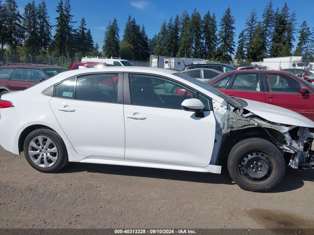 Toyota COROLLA LE 2021 5YFEPMAE6MP250924 Image 14