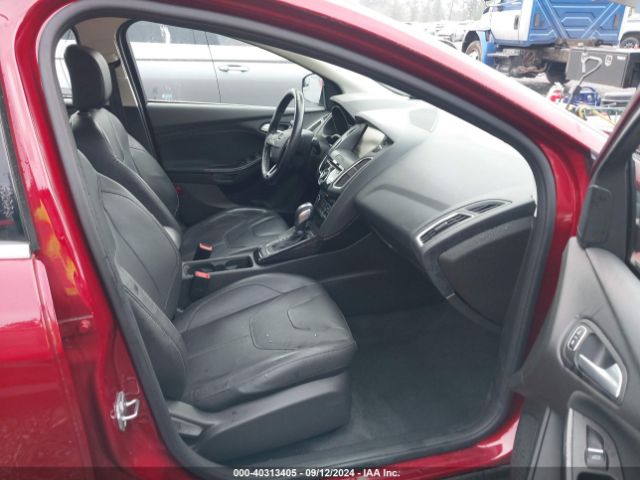 1FADP3J2XFL325069 Ford Focus Titanium