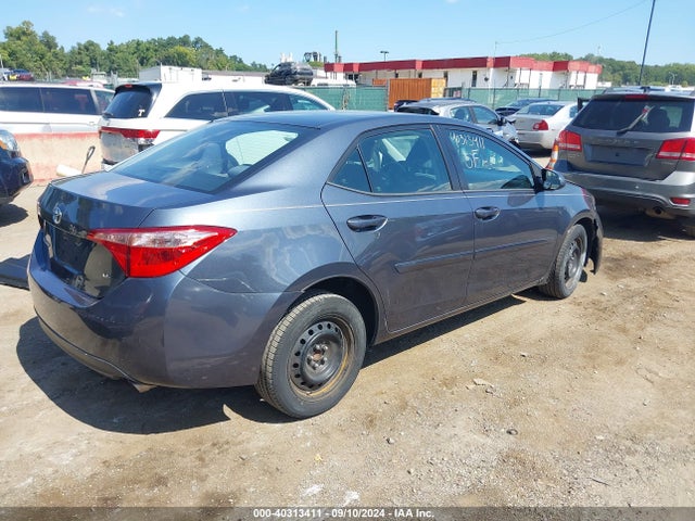 Toyota COROLLA LE 2017 2T1BURHE5HC844117 Image 4