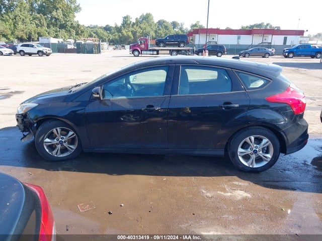 Ford FOCUS SE 2014 1FADP3K21EL243468 Image 15