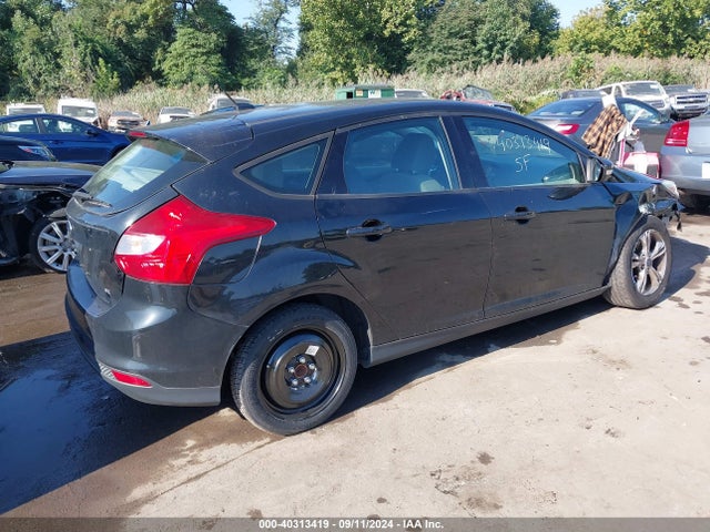 Ford FOCUS SE 2014 1FADP3K21EL243468 Image 4