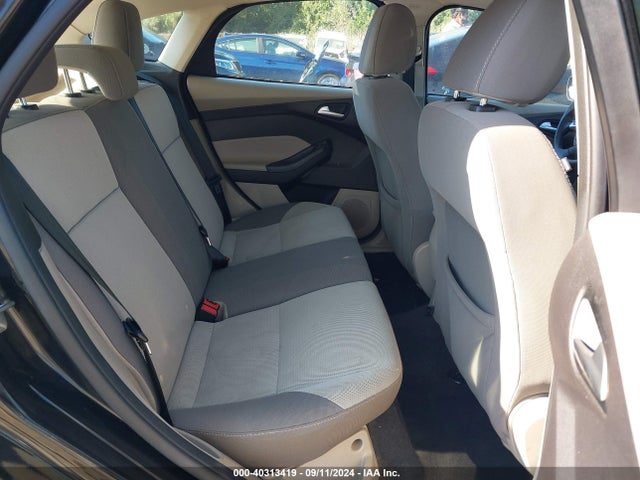 Ford FOCUS SE 2014 1FADP3K21EL243468 Image 8