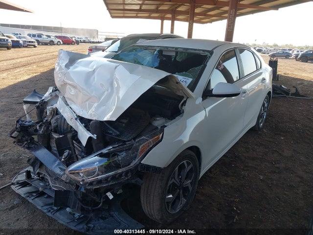 3KPF24AD8LE213836 KIA Forte Lxs