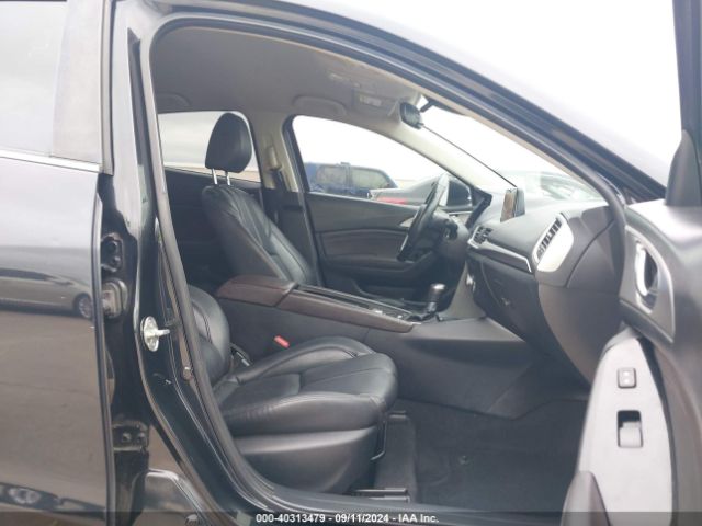 3MZBN1V73HM124887 Mazda Mazda3 Touring
