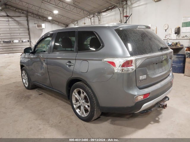 2015 MITSUBISHI OUTLANDER JA4AD3A33FZ010698 Photo 2