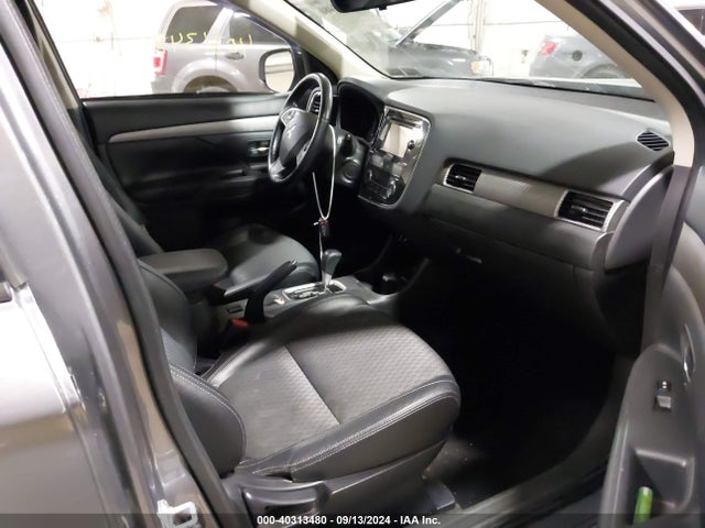 2015 MITSUBISHI OUTLANDER JA4AD3A33FZ010698 Photo 4