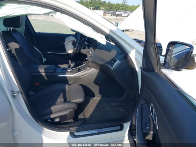 3MW5R1J00M8C12485 BMW 330I