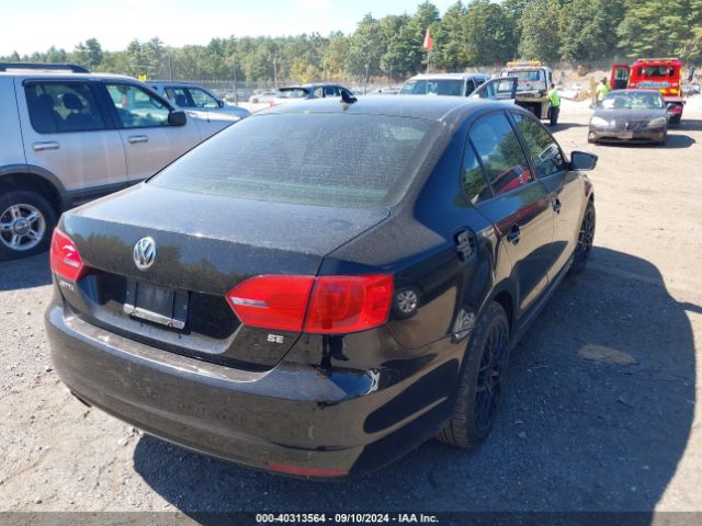 3VWB17AJ9EM366322 Volkswagen Jetta 1.8t Se