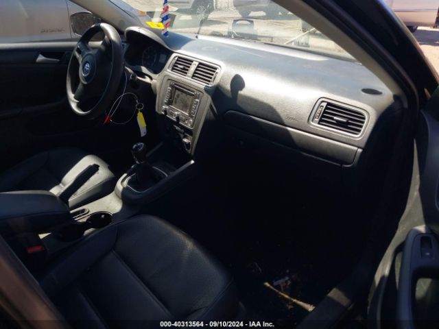 3VWB17AJ9EM366322 Volkswagen Jetta 1.8t Se