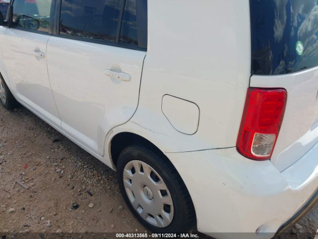 JTLZE4FE7EJ059555 Scion XB