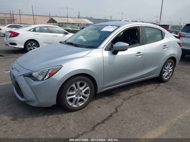 3MYDLBYV0JY315765 Toyota YARIS IA