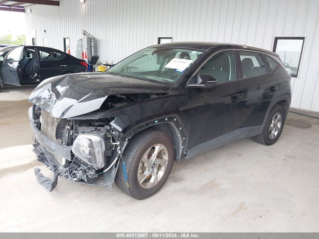 5NMJA3AE6NH141255 Hyundai TUCSON SE