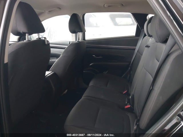 5NMJA3AE6NH141255 Hyundai TUCSON SE