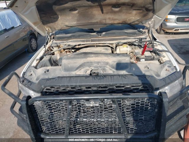 3C6UR5HJ7NG251545 RAM 2500 Tradesman  4x4 8' Box