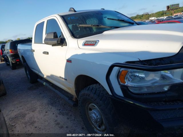 3C6UR5HJ7NG251545 RAM 2500 Tradesman  4x4 8' Box