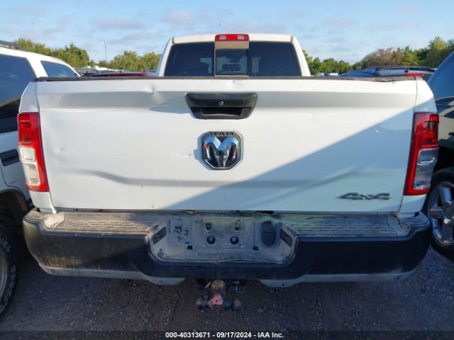 3C6UR5HJ7NG251545 RAM 2500 Tradesman  4x4 8' Box