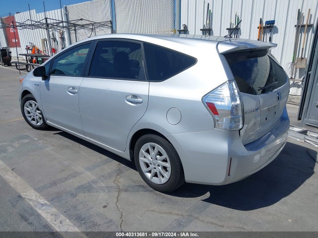 Toyota Prius V Two 2014 JTDZN3EU9EJ007925 Image 3