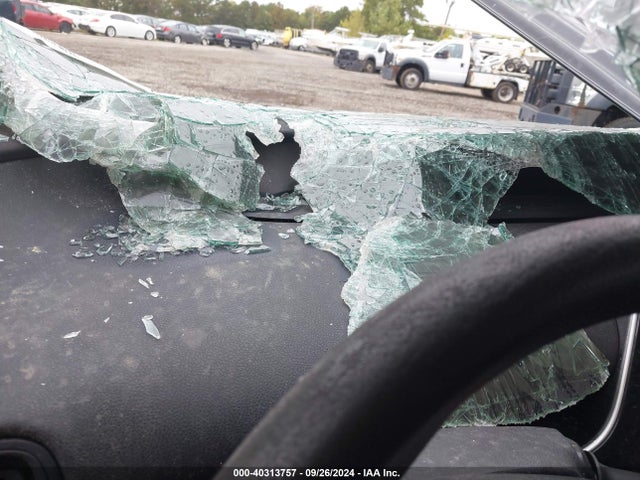 Toyota Prius Two 2016 JTDKBRFU1G3008392 Image 15