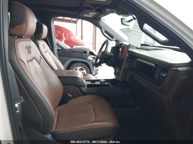Ford Expedition King Ranch 2023 1FMJU1N82PEA04945 Image 5