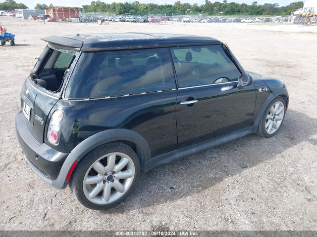 2003 MINI COOPER S WMWRE33473TD69112 Photo 3