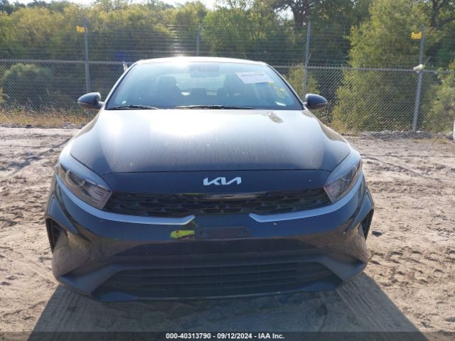 3KPF24ADXPE636276 KIA Forte Lxs