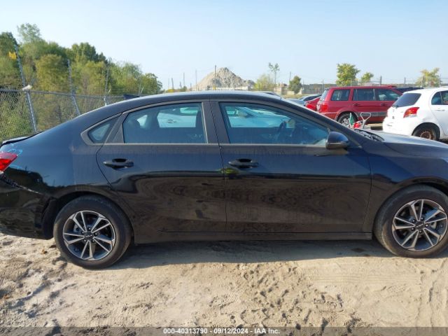 3KPF24ADXPE636276 KIA Forte Lxs