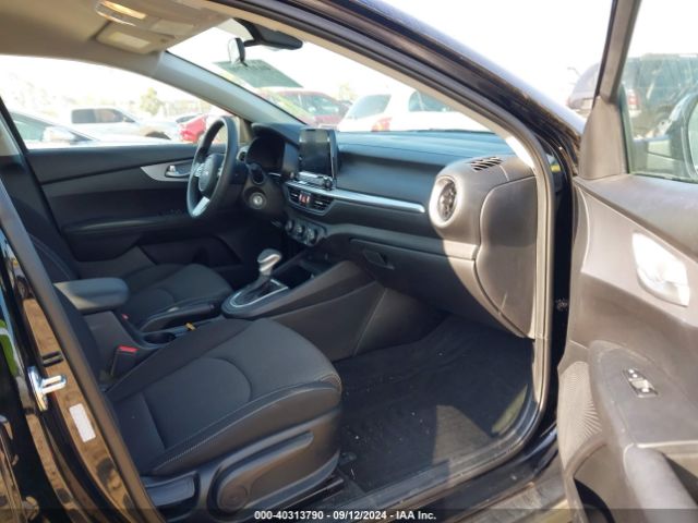 3KPF24ADXPE636276 KIA Forte Lxs