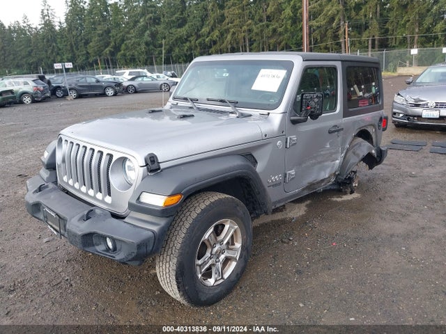 1C4GJXAN8LW203850 Jeep Wrangler Sport S 4x4