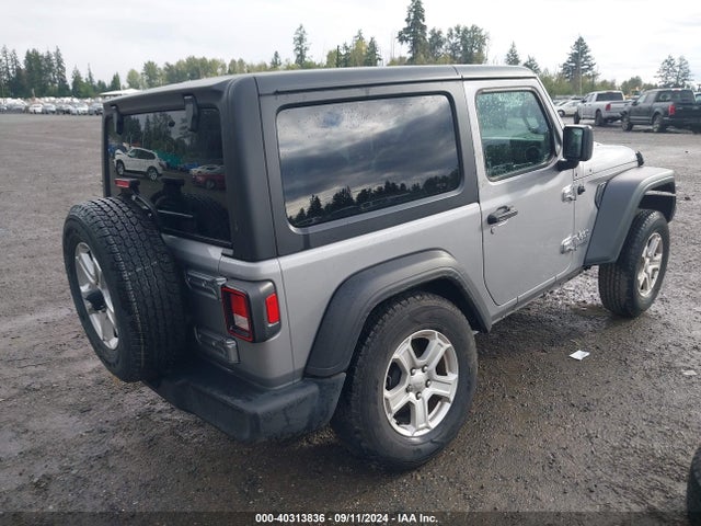 1C4GJXAN8LW203850 Jeep Wrangler Sport S 4x4