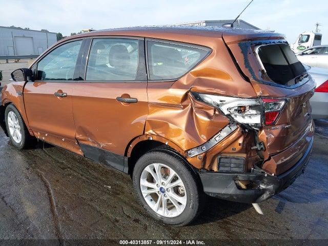 Ford ESCAPE S 2017 1FMCU0F78HUB35913 Image 3