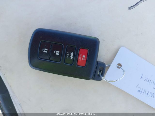 2T1BURHE3GC715775 Toyota Corolla S Premium