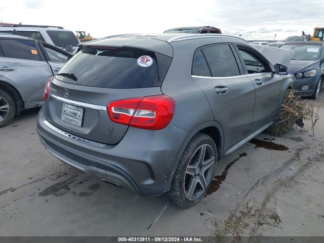 WDCTG4EB2FJ179567 Mercedes-Benz GLA 250