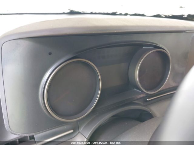 KNDNC5H31N6138014 KIA Carnival Mpv Ex