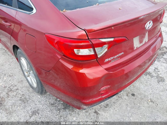 Hyundai SONATA SE 2015 5NPE24AF3FH117965 Image 6