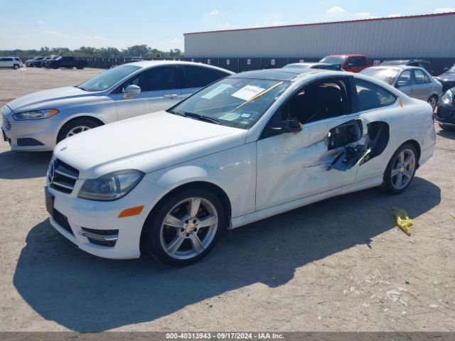 WDDGJ4HB2EG205350 Mercedes-Benz C 250